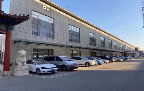 玉泉营产业园出租房源实拍图3